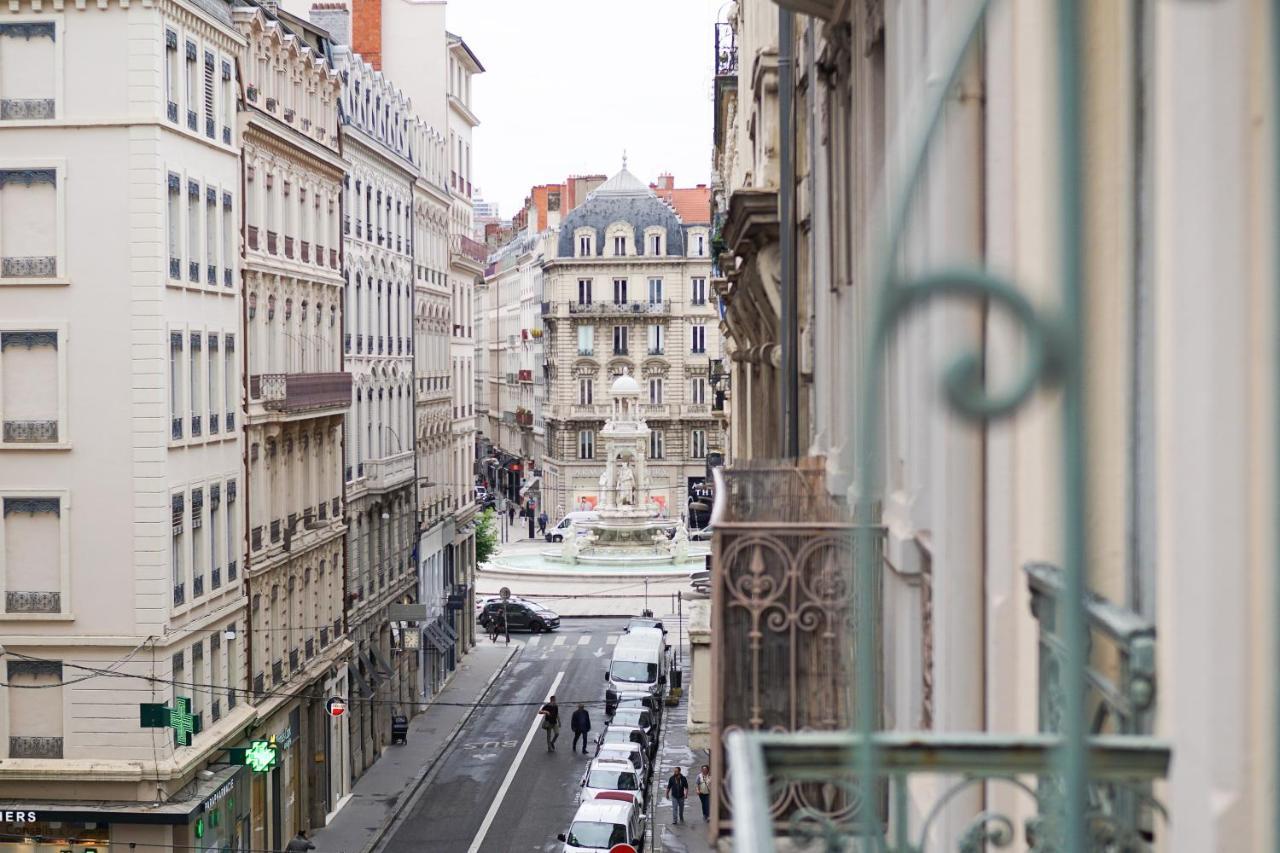 Globe Et Cecil Hotel Lyon Buitenkant foto